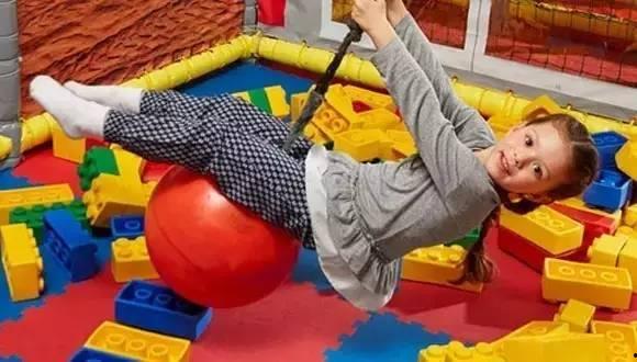 成人乐高欣赏视频  第2张