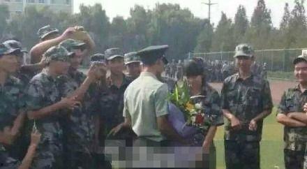 成人军训骨折视频大全  第2张